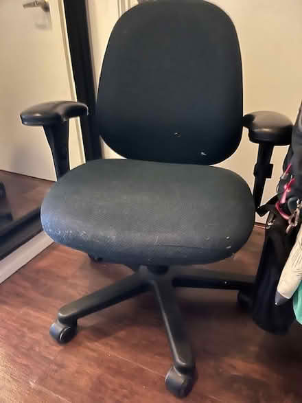 Photo of free Office chair (Downtown Toronto) #1