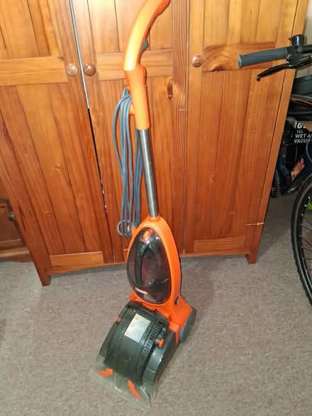 Photo of free Vax Carpet Cleaner (PL25) #2
