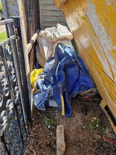 Photo of free 1 tonne builders bags (CT5) #1