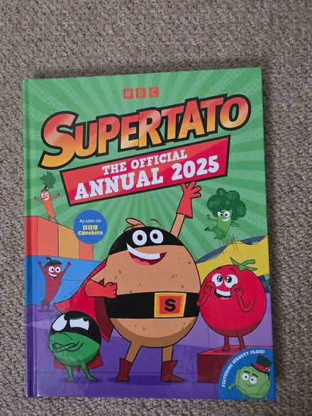 Photo of free Supertato Official Annual 2025 (Chingford Mount E4) #1