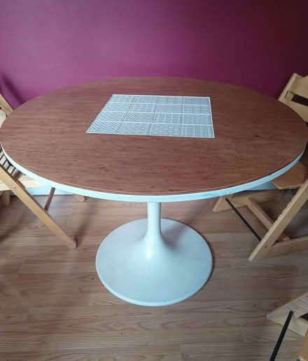 Photo of free Kitchen table (Kings Heath B14) #1