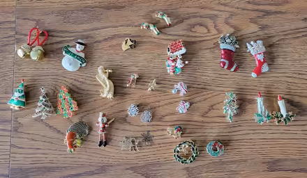 Photo of free Earrings and jewlery (Near Mississippi and Dayton) #2
