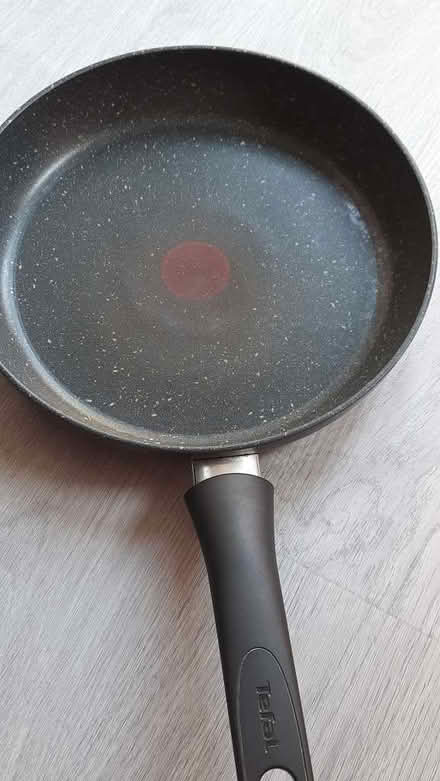Photo of free 10 inch heavy frying pan (Maybury Hill GU22) #3