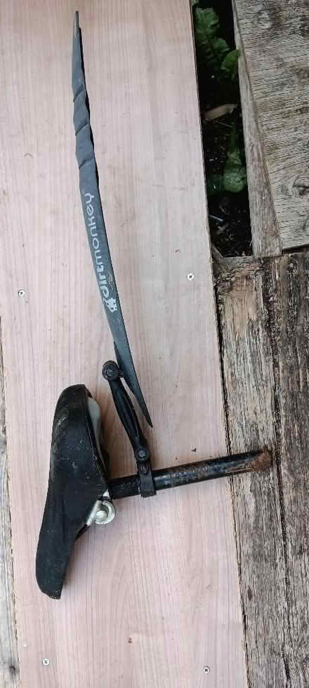 Photo of free Bicycle Seat with Mud Guard (Rakegate Estate WV10) #1