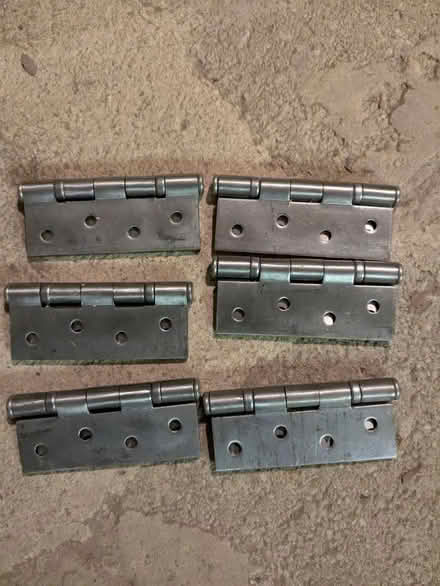 Photo of free 6 hinges (Tetbury GL8) #3