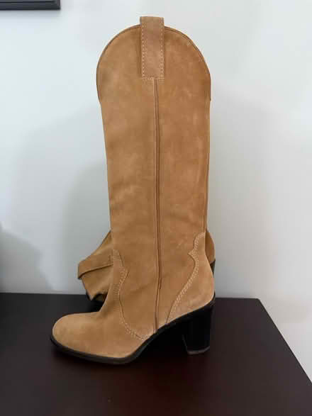 Photo of free Suede boots (Mount Vernon, NY) #1