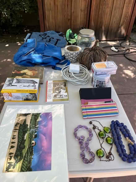 Photo of free Tables of Goodies (Crescent Park, Palo Alto) #3