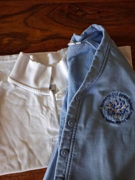 Photo of free Uniform (WF4..) #1