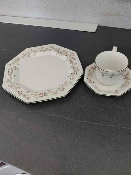 Photo of free Dinner set (Blackburn) #1