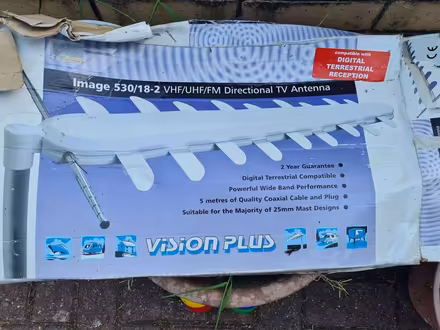Photo of free TV aerial with mast for camping etc (Heswall CH60) #1