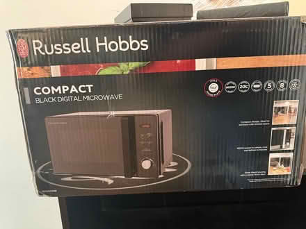 Photo of free Near new microwave in box (Cardiff City Centre CF10) #1