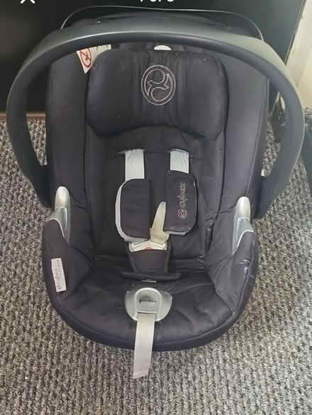 Photo of free Cybex new born car seat (CM2, Nr.Sandford Road) #2