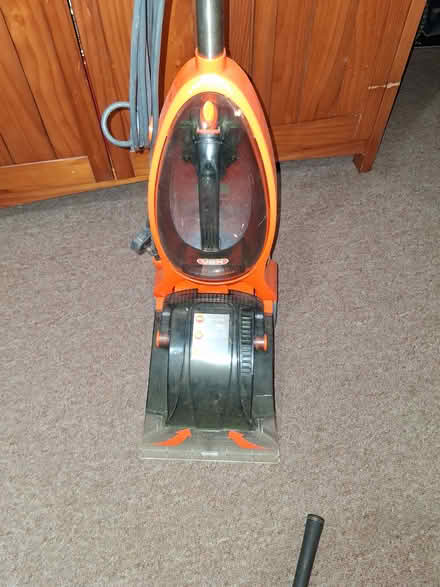 Photo of free Vax Carpet Cleaner (PL25) #1