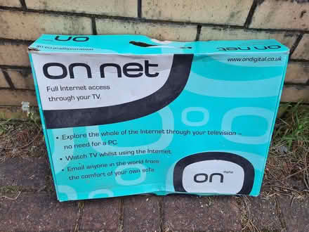 Photo of free Internet box for TV (Heswall CH60) #1