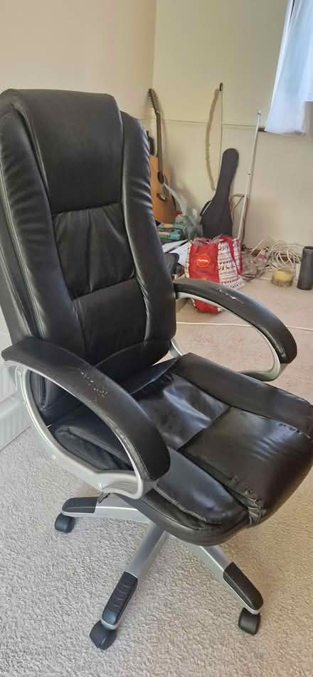 Photo of free 2 x Desk Office Chairs (High Wycombe HP11) #3