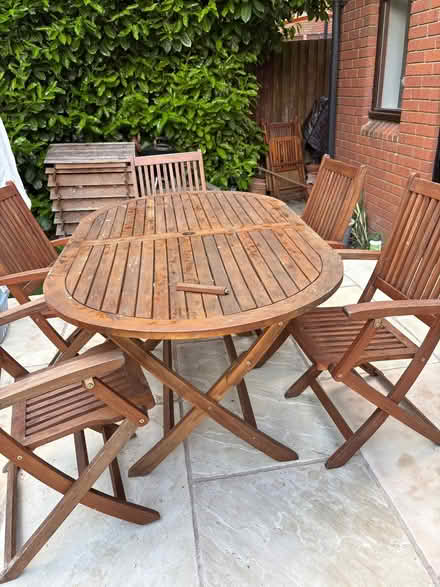 Photo of free Garden table and six chairs (Cam GL11) #1