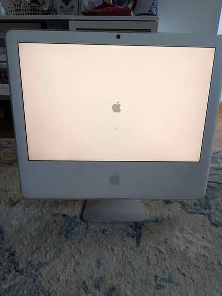 Photo of free iMac Core 2 Duo 2.16ghz 20in (upper west side) #2