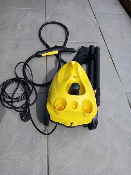 Photo of free Karcher floor steamer SC 2 (Bugbrooke) #2