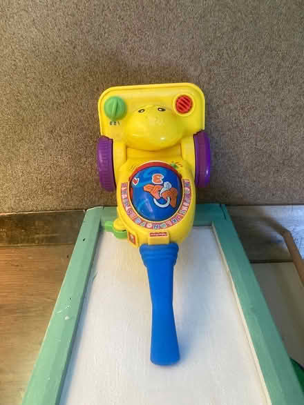 Photo of free Noisy toy vacuum cleaner (ME17) #1