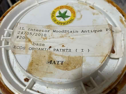 Photo of free Paint and varnish (Oxford-Freegle CGA OX4) #2
