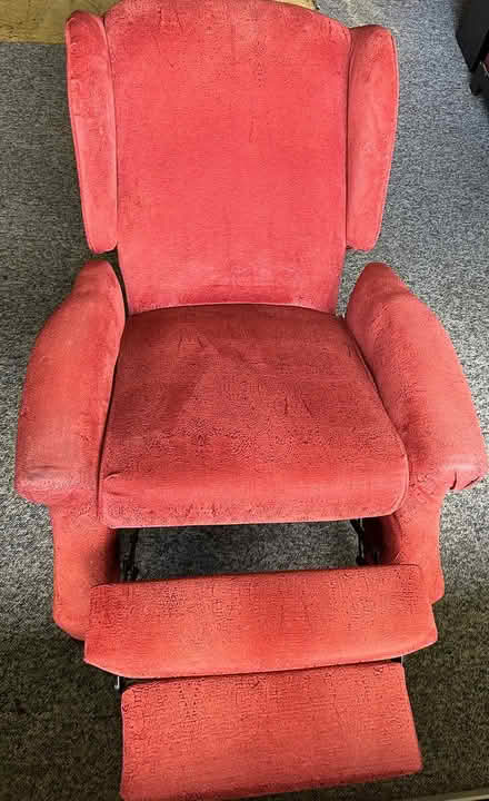 Photo of free Two reclining chairs (NE suburbs.) #4