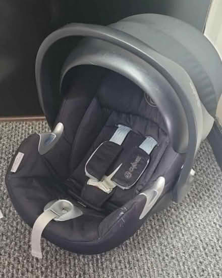 Photo of free Cybex new born car seat (CM2, Nr.Sandford Road) #1