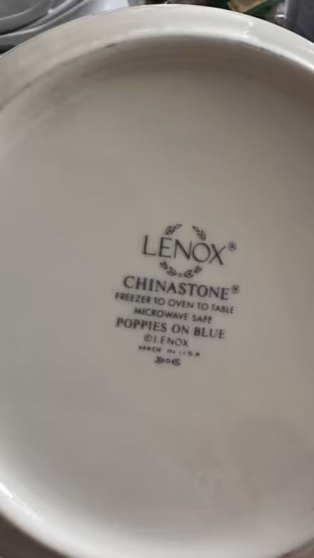 Photo of free Lenox serving bowl & other bowls (Jersey city) #3