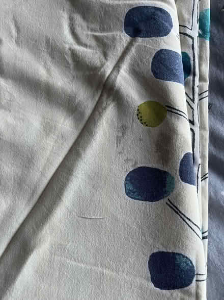 Photo of free King sized duvet cover & 2 pillowcases (Cheylesmore CV3) #2