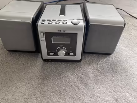 Photo of free Old time boom boxes (Pawtucketville) #2