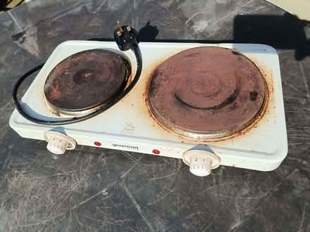 Photo of free Hotplate Only 1 Hob Works 13A Plug In (New Penshaw NE38) #1