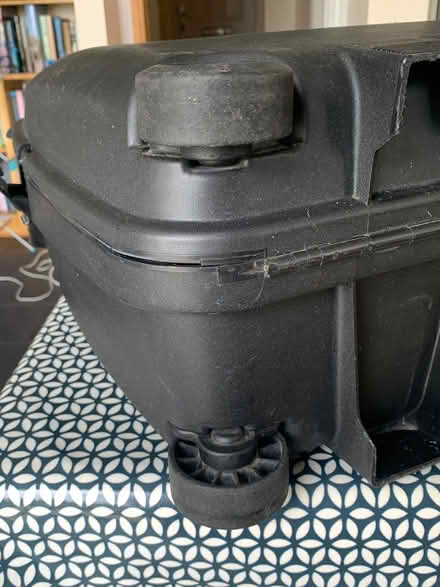 Photo of free Large Hard-Walled Equator Suitcase (hertford_freegle CGA SG13) #4