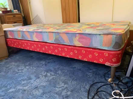 Photo of free Single bed (Littleworth OX33) #3