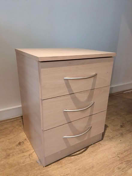 Photo of free Bedside table (SE16 4XA) #1