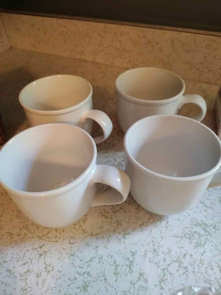 Photo of free Crate & barrel mugs (Odenton) #1