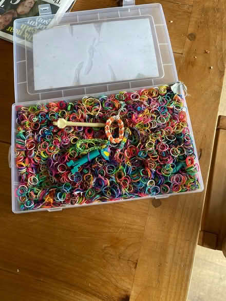 Photo of free Loom band kit (Rhiwderin) #2