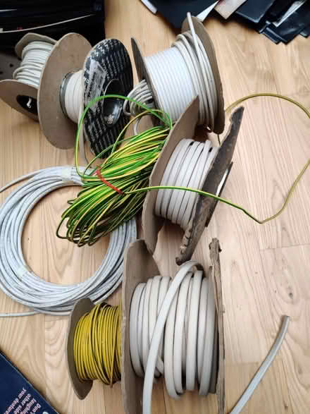 Photo of free A bunch of random cables (Richmond TW9) #1