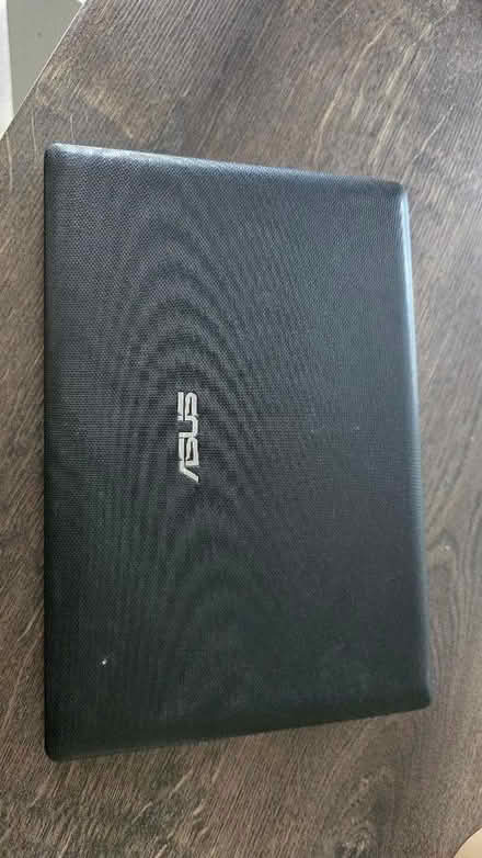 Photo of free Asus netbook. Charger is missing. (Aston S26) #2