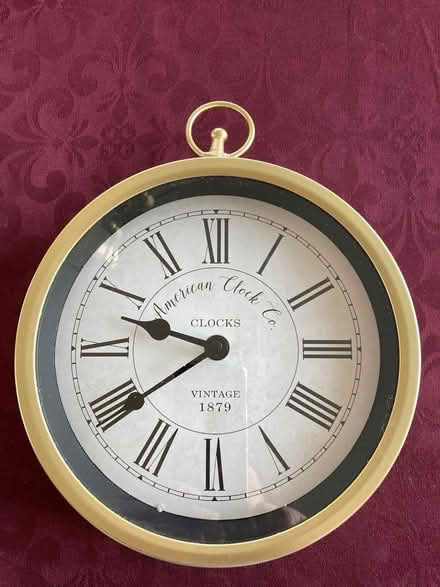 Photo of free Wall Clock (Near Eubank Costco (SE)) #1