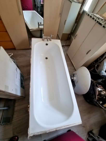Photo of free Steel bathtub in great condition (Vauxhall SW8) #1