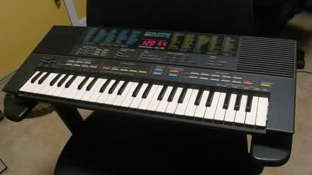 Photo of free MIDI Keyboard/Synth/Music Station (Feasterville) #1