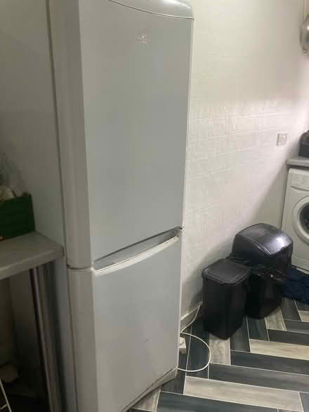 Photo of free Indesit Fridge Freezer 265L (Coatbridge, Scotland ML5) #2