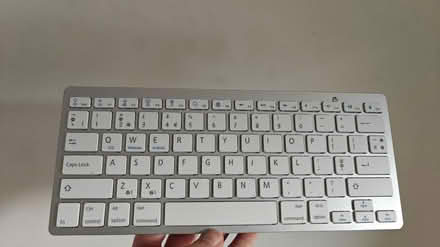 Photo of free Wireless Keyboard And Mouse (NE11) #1