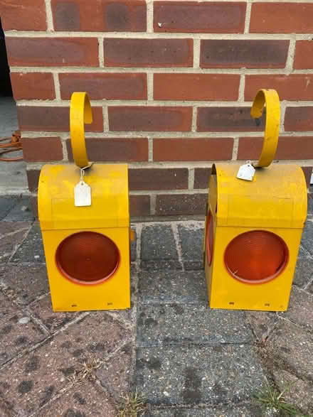 Photo of free Road Danger Lanterns (The Hythe CM9) #1