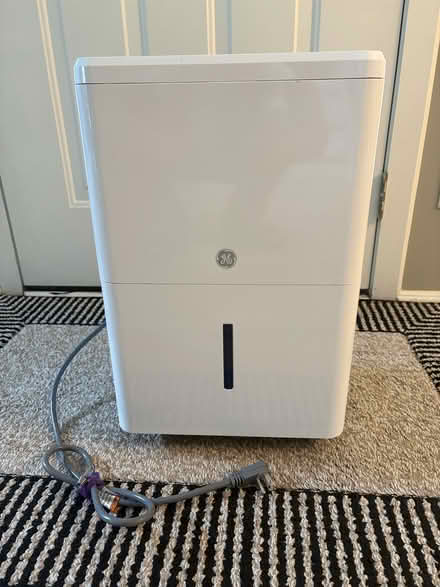Photo of free Dehumidifier (central Ann Arbor) #1