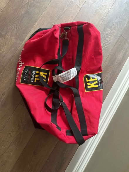 Photo of free Large duffel bag (Upminster RM14) #2