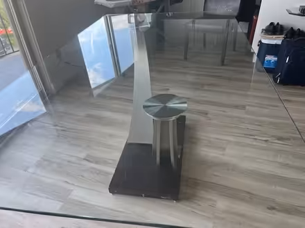 Photo of free beautiful glass table w base (Departure Bay Nanaimo) #1