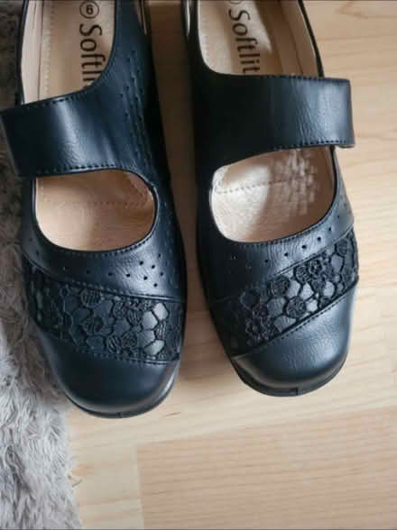 Photo of free Size 5 (Bankfoot BD5) #1