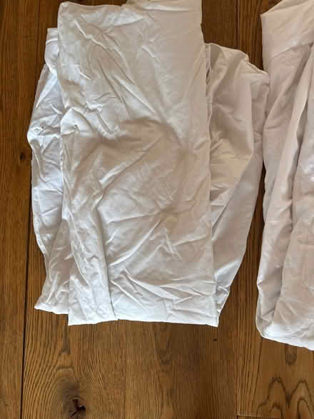 Photo of free Single sheet and mattress protector (Wheathampstead AL4) #2