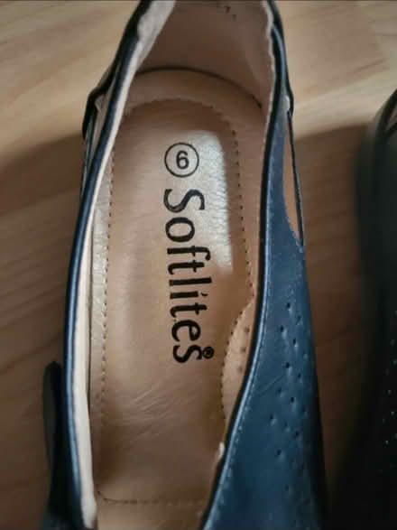 Photo of free Size 5 (Bankfoot BD5) #3