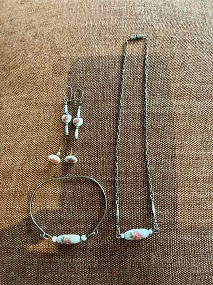 Photo of free Jewellery set (Bridgeport, Kitchener) #1